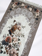 Load image into Gallery viewer, Chestnut- Autumn Rose