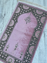 Load image into Gallery viewer, Deluxe teen Girls Gift Set (10-14 years)