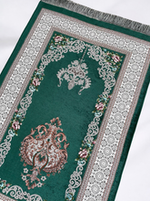 Load image into Gallery viewer, Classic Quran Gift set