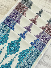 Load image into Gallery viewer, Mihrab medium (1-8 years)