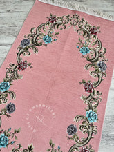 Load image into Gallery viewer, Luxury Rose