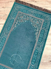 Load image into Gallery viewer, Classic Prayer Mat and Wudu Towel Gift Set