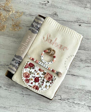 Load image into Gallery viewer, Baby Blanket gift set
