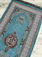 Load image into Gallery viewer, Classic Prayer Mat and Wudu Towel Gift Set
